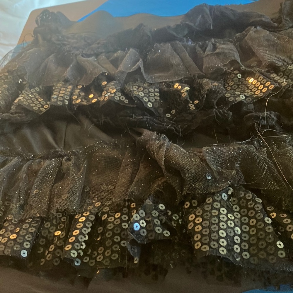 FINAL MARKDOWN Iz byer girls Elegant Black Sequin Skirt xl